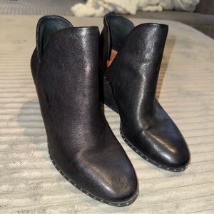 Lucky Brand Black Ankle Booties